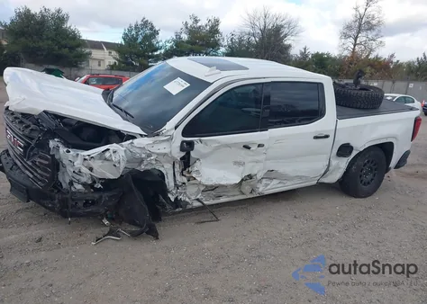 2024 GMC Sierra 1500 4Wd Short Box At4X z USA, uszkodzony, nr VIN 3GTUUFEL9RG333561